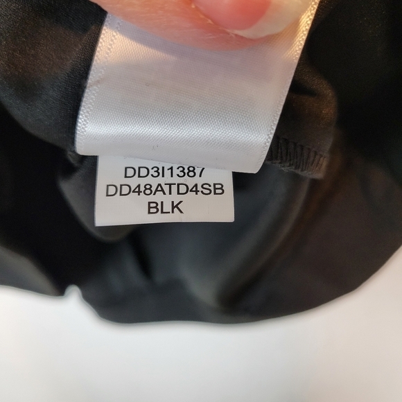 NWT DKNY Women's Black Draped Ruched Sheath Dress Size 6 - Picture 12 of 12